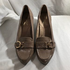 Aerosoles Seashore Mushroom Heelrest Heels